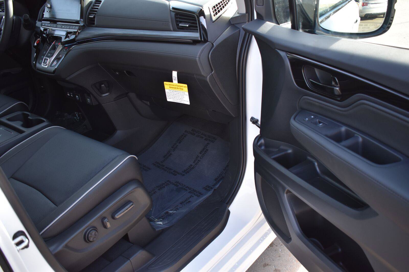 New 2026 Honda Odyssey Elite image 17