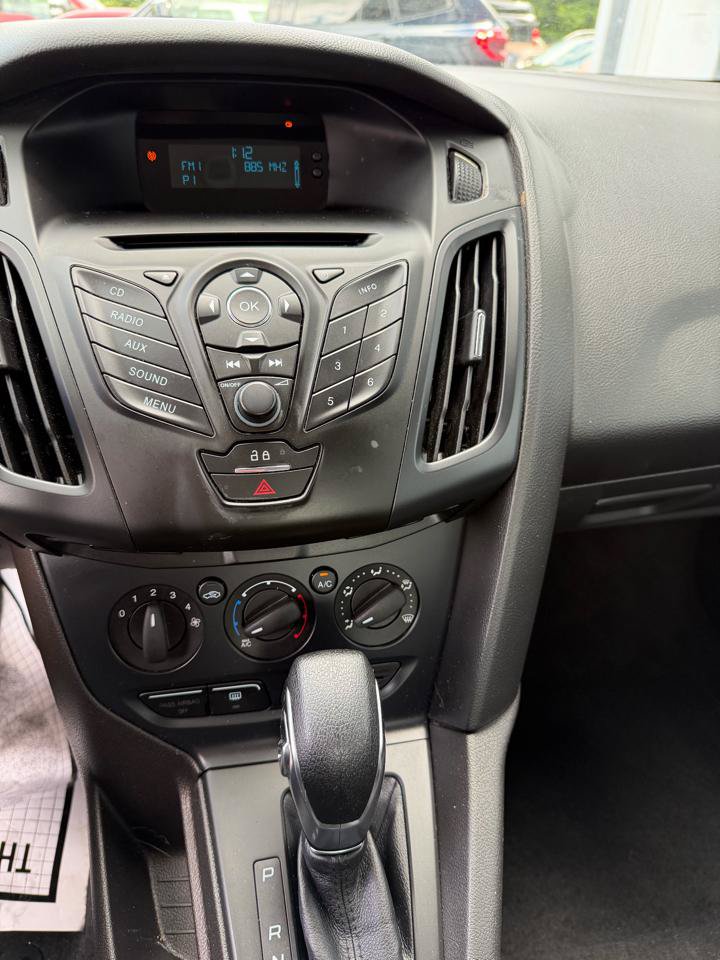 Used 2013 Ford Focus S FWD image 13