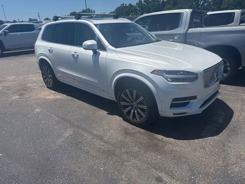 Used 2023 Volvo XC90 B6 Plus w/ Protection Package Premier AWD/4WD image 2