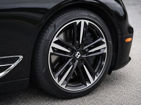 Used 2023 Bentley Continental GT V8 AWD/4WD image 16