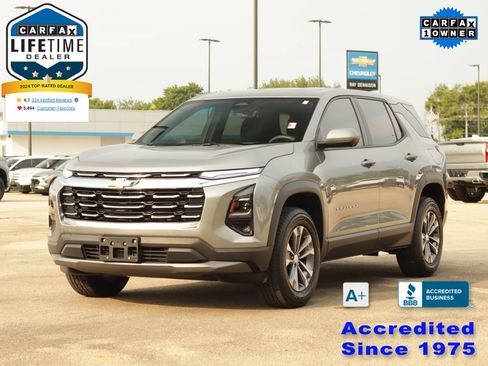 Used 2026 Chevrolet Equinox LT w/ Safety and Technology Package FWD image 3