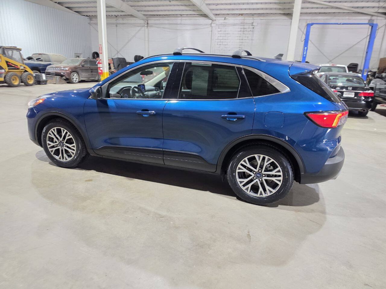 Used 2020 Ford Escape SEL FWD image 6