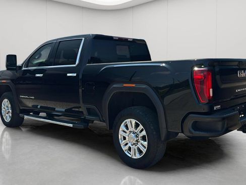 Used 2022 GMC Sierra 3500 Denali AWD/4WD image 8