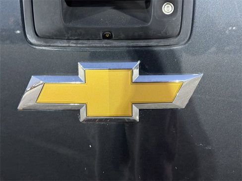 Used 2017 Chevrolet Colorado W/T image 11