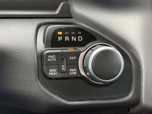 Used 2019 RAM 1500 Big Horn AWD/4WD image 26