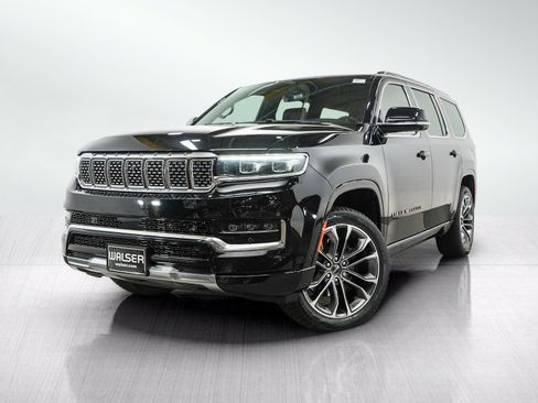 Used 2023 Jeep Grand Wagoneer Series III AWD/4WD image 1