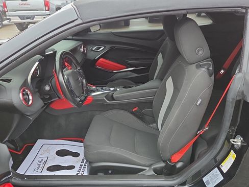 Used 2022 Chevrolet Camaro LT w/ Redline Edition image 17