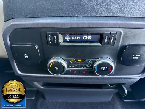 Used 2022 Ford Expedition Platinum image 17