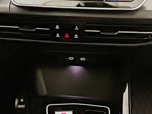 Used 2025 Volkswagen GTI Autobahn image 13