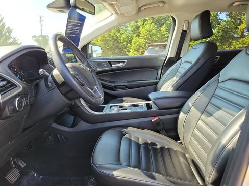 Certified 2024 Ford Edge SEL w/ Convenience Package AWD/4WD image 8