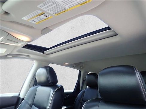 Used 2017 INFINITI QX60 Luxe w/ Premium Plus Package AWD/4WD image 14