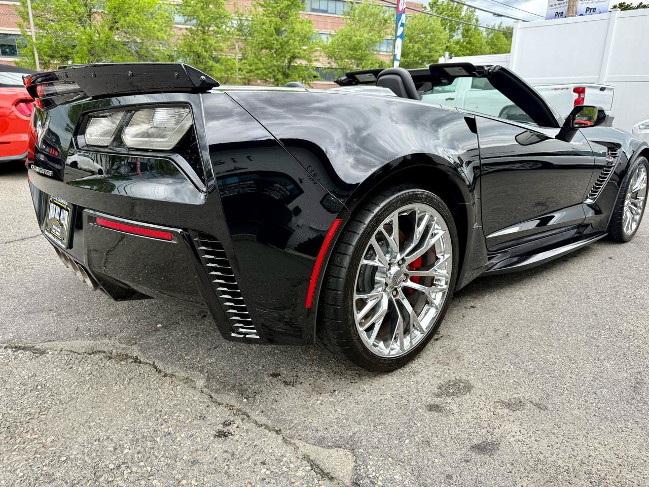 Used 2019 Chevrolet Corvette Z06 RWD image 9