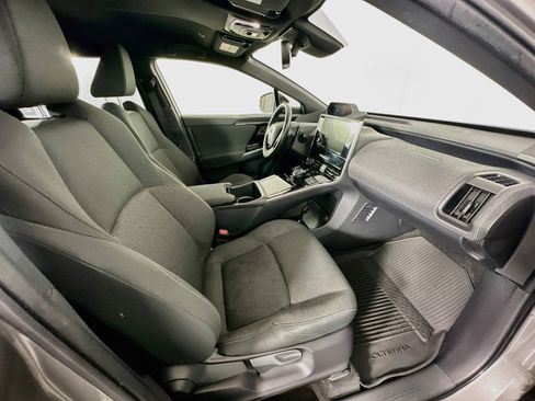Used 2023 Subaru Solterra AWD image 30