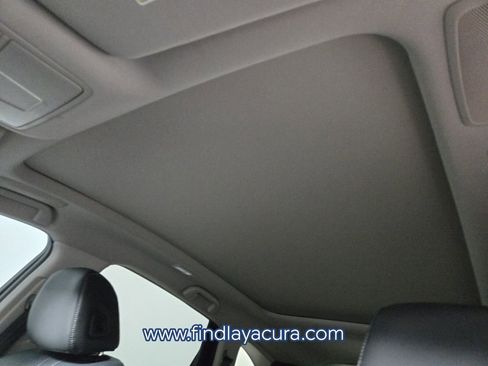 Used 2025 Acura RDX SH-AWD w/ Technology Package image 12
