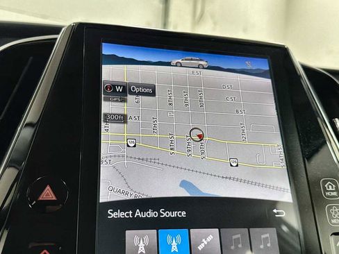 Certified 2022 Toyota Prius Prime Limited image 20