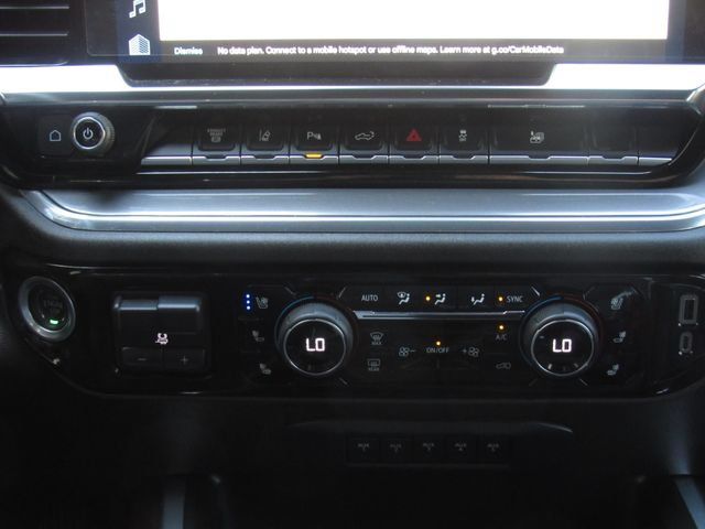 Used 2025 Chevrolet Silverado 3500 High Country w/ High Country Premium Package AWD/4WD image 32