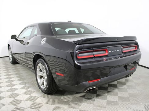 Used 2021 Dodge Challenger SXT image 28