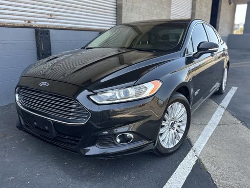Used 2013 Ford Fusion Energi SE FWD image 1