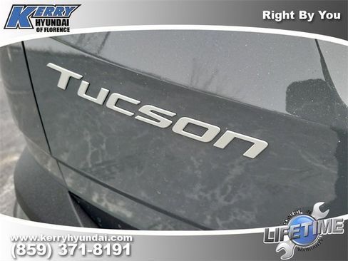 New 2026 Hyundai Tucson SE image 8