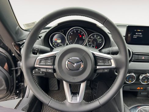 Used 2024 MAZDA MX-5 Miata Grand Touring w/ Weather Package image 14