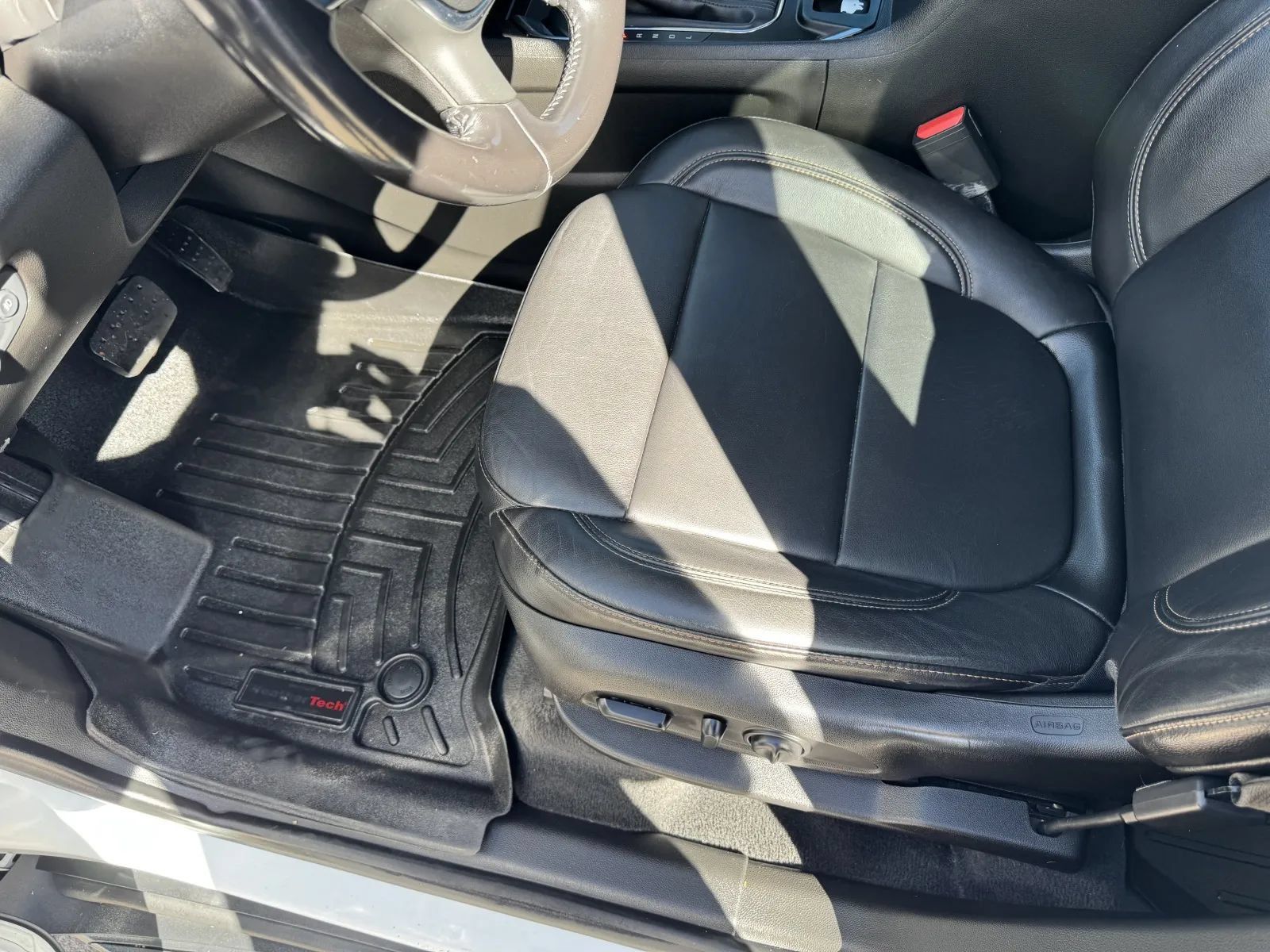 Used 2019 Chevrolet Traverse RS w/ LPO, 'HIT The Road' Package AWD/4WD image 19