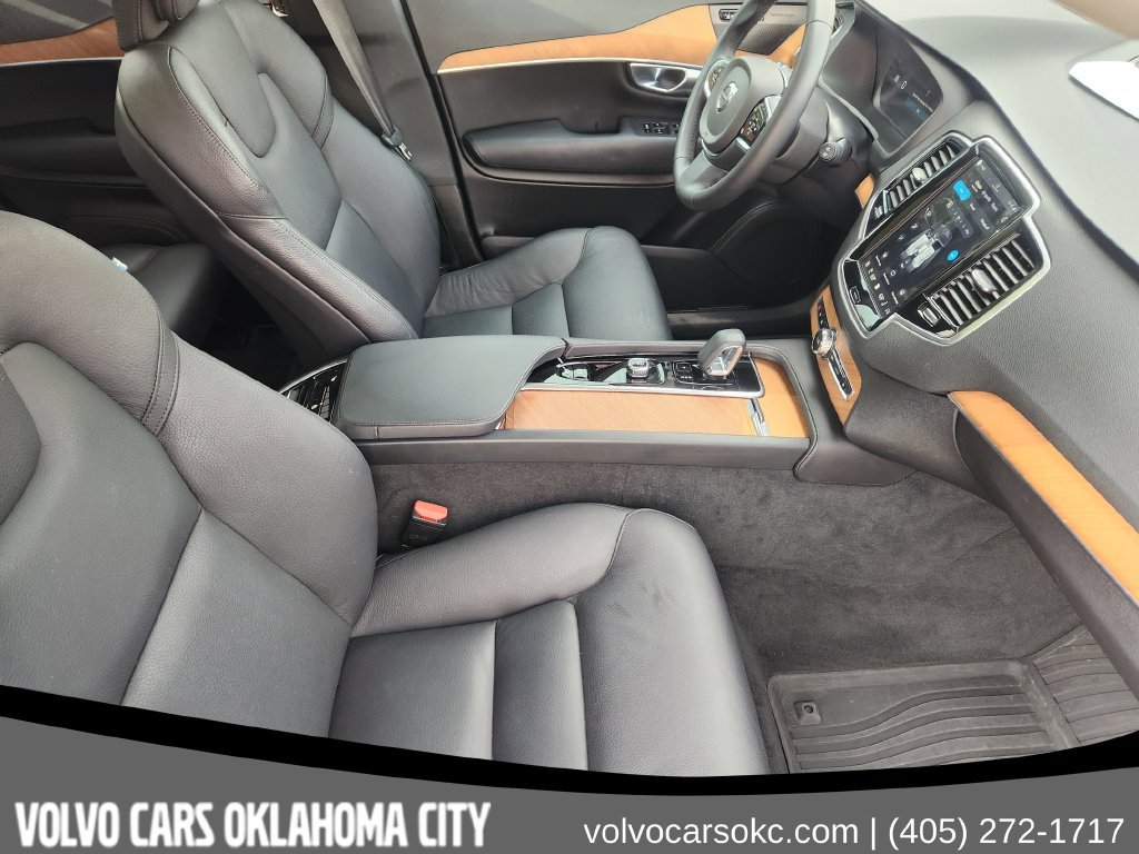 Certified 2024 Volvo XC90 B6 Plus w/ Protection Package Premier AWD/4WD image 11