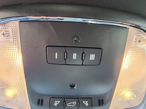 Certified 2022 Jeep Grand Cherokee Laredo X image 36