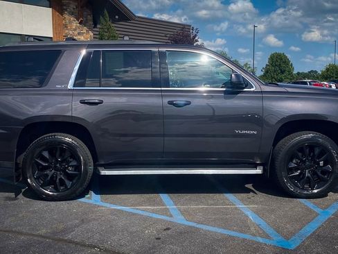 Used 2016 GMC Yukon SLT w/ Open Road Package AWD/4WD image 13