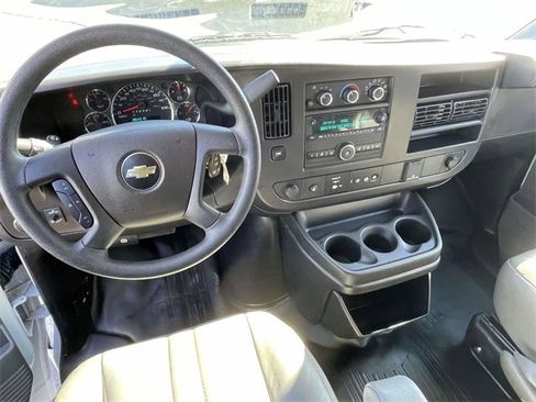 Used 2024 Chevrolet Express 2500 Work Van w/ Driver Convenience Package image 7