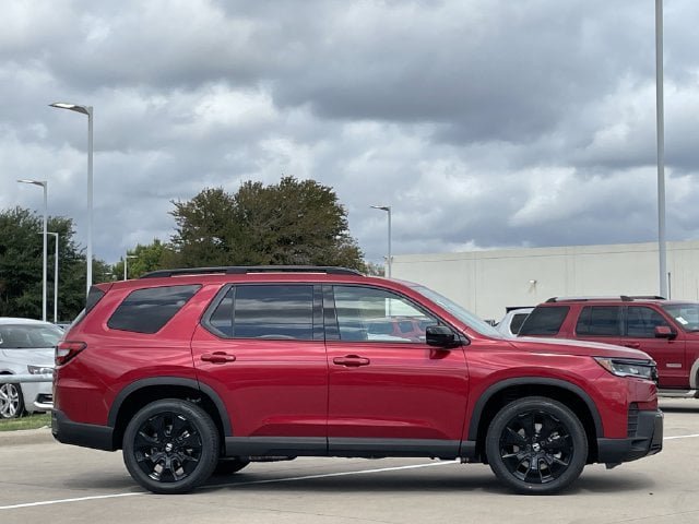 New 2026 Honda Pilot Black Edition image 3