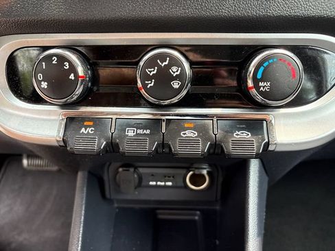 Used 2014 Kia Rio LX w/ Power Package FWD image 28