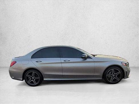 Used 2020 Mercedes-Benz C 300 4MATIC Sedan image 4