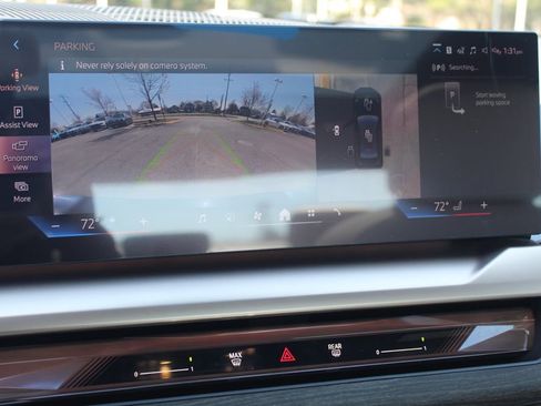 New 2026 BMW 550e xDrive w/ Executive Package AWD/4WD image 18