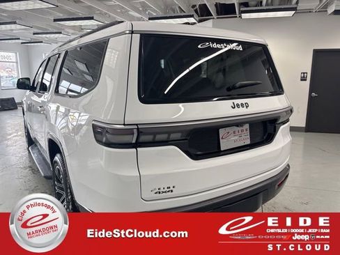 New 2026 Jeep Grand Wagoneer L 4x4 image 5