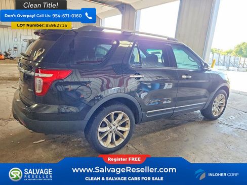 Used 2015 Ford Explorer XLT w/ Equipment Group 202A AWD/4WD image 4