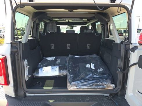 New 2026 Ford Bronco Heritage Edition AWD/4WD image 16