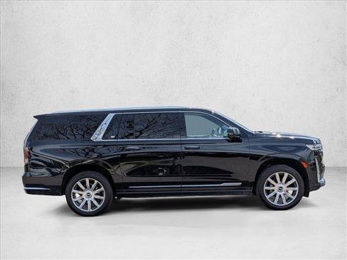 Used 2024 Cadillac Escalade ESV Premium Luxury Platinum AWD/4WD image 3