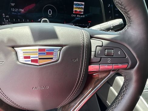 Used 2024 Cadillac Escalade Sport Platinum w/ LPO, ONYX Package AWD/4WD image 27