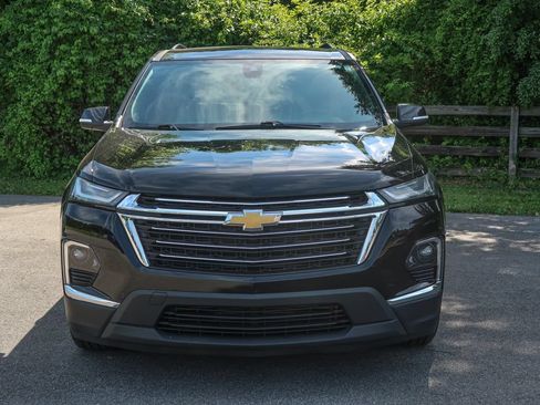 Used 2022 Chevrolet Traverse LT AWD/4WD image 5
