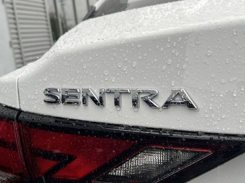 Used 2025 Nissan Sentra SV w/ All-Weather Package image 9