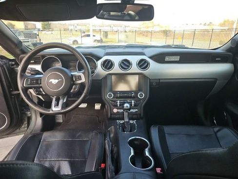 Used 2015 Ford Mustang Premium w/ Equipment Group 201A image 29