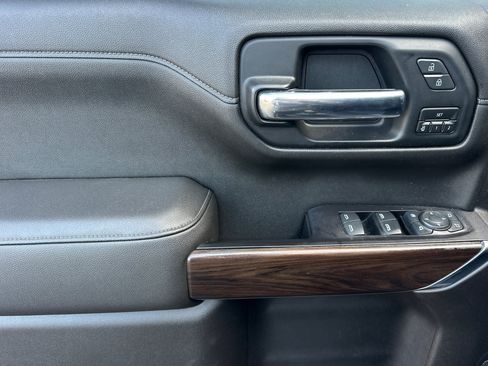 Used 2019 GMC Sierra 1500 SLT w/ SLT Premium Plus Package image 11