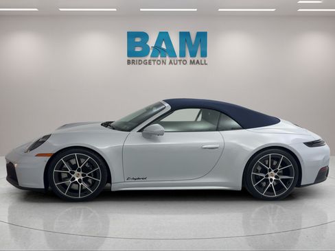 Used 2026 Porsche 911 Carrera 4 GTS AWD/4WD image 4