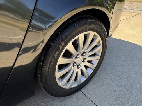 Used 2011 Buick Regal CXL w/ RL3 Preferred Equipment Group FWD image 32