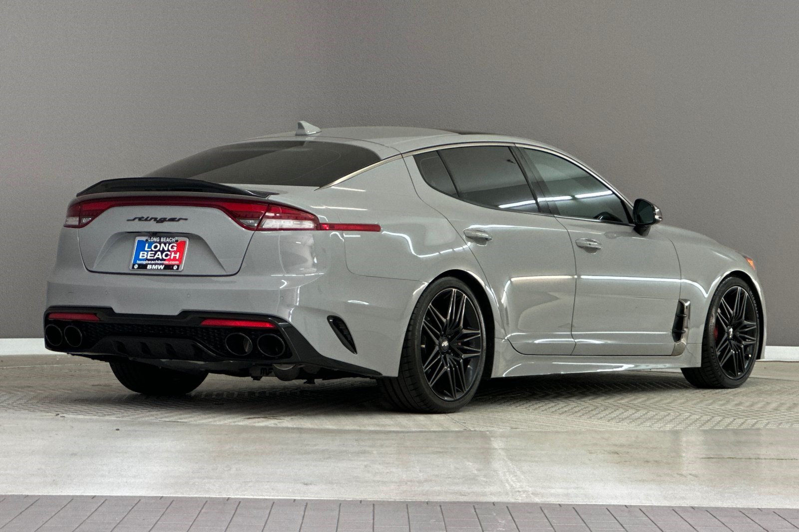 Used 2022 Kia Stinger GT1 RWD image 8