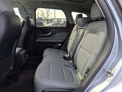 Certified 2022 Lincoln Corsair AWD w/ Premium Package image 11