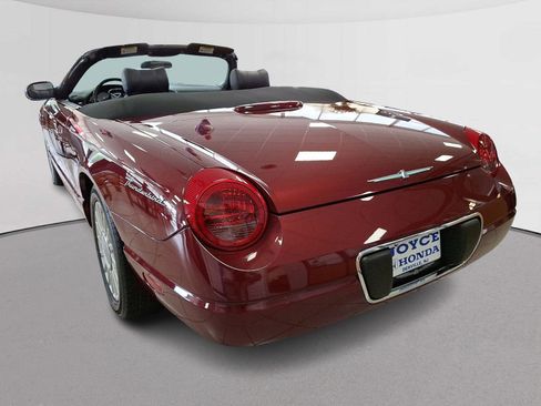 Used 2004 Ford Thunderbird image 8