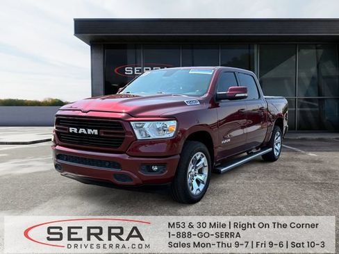 Used 2020 RAM 1500 Big Horn AWD/4WD image 1