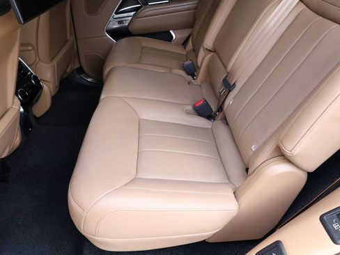 Used 2023 Land Rover Range Rover Long Wheelbase Autobiography image 22