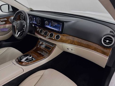 Used 2020 Mercedes-Benz E 350 4MATIC Sedan image 37